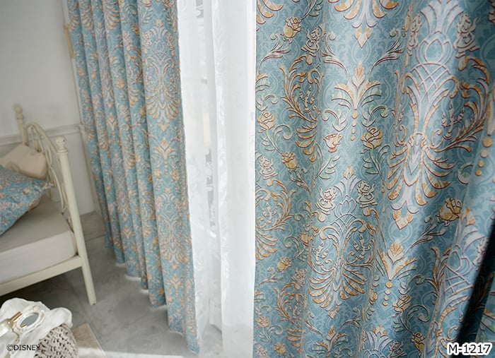 ディズニーデザインカーテン