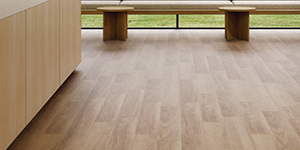 ロイヤルウッド