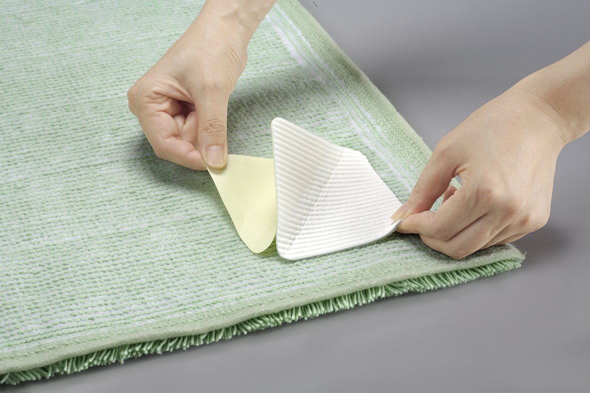 置くだけ吸着 サンコー 滑り止めシート 約10×10cm 8枚入り 送料無料 (Y)安心すべり止めシート OK-805 | オーダーカーペット ・ラグマット通販ならインテリアショップゆうあい